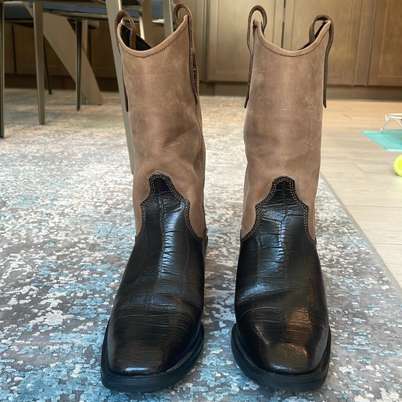 🎄SALE🎄Tony Lama Vintage Brown Leather Cowboy Boots Women, Size 7/7.5 🤠 - Picture 2 of 12